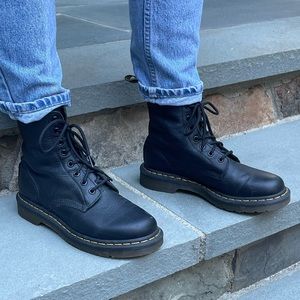 Dr Marten Boots